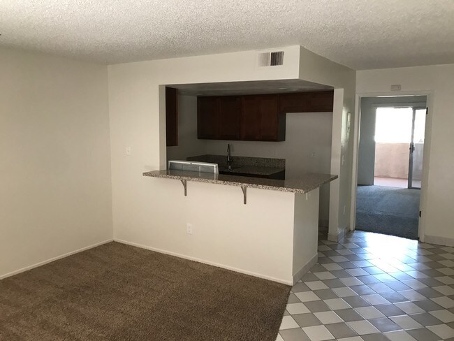 Foto del edificio - 1205 N Ross St