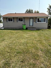 Building Photo - 155 Rutherford Ave