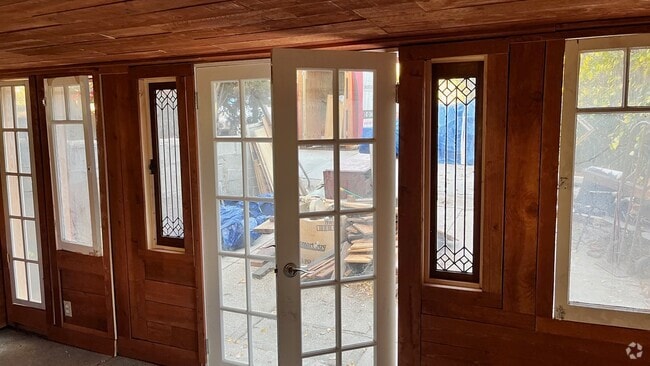 Building Photo - 1472 Silverwood Dr