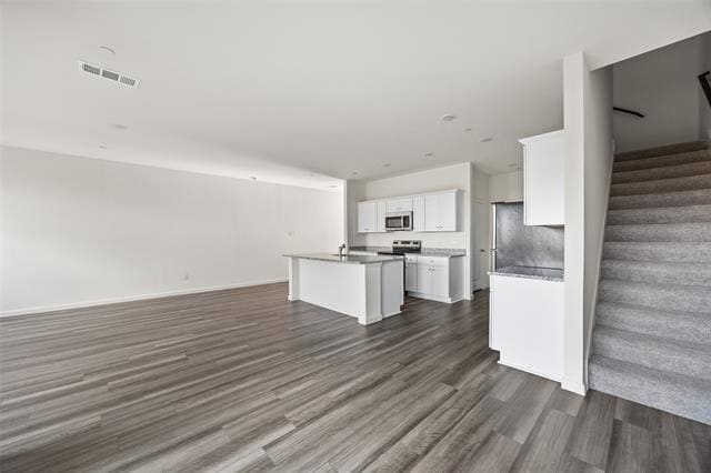 Building Photo - 1408 Lake Alpine Trl
