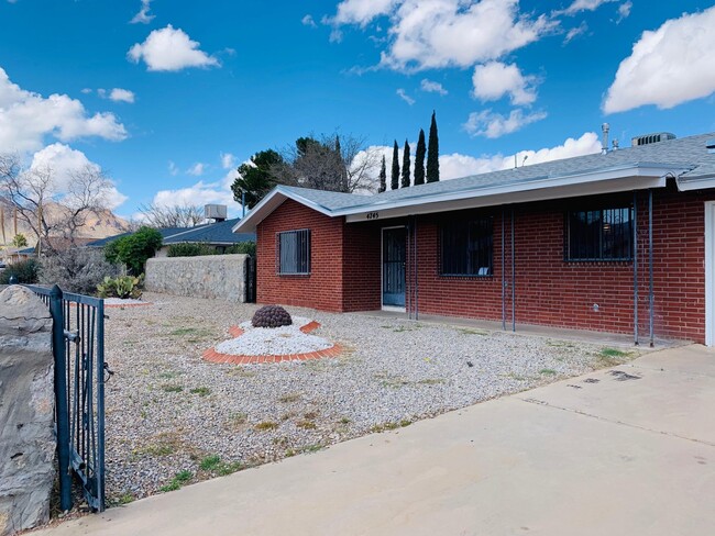 Building Photo - 4745 R T Cassidy Dr