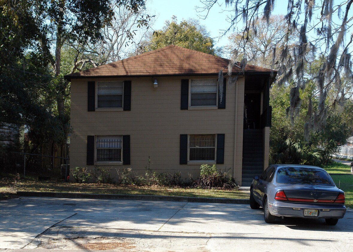 Foto del edificio - 110 Long Branch Blvd