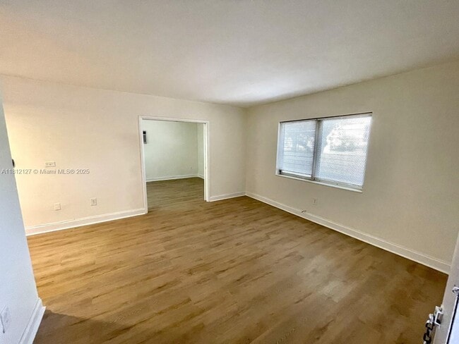 Building Photo - 218 Santillane Ave
