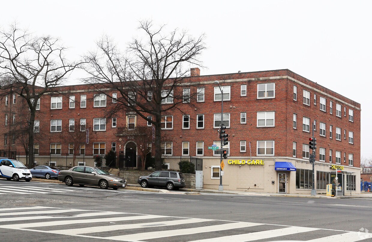 Primary Photo - 330-340 Rhode Island Ave NE