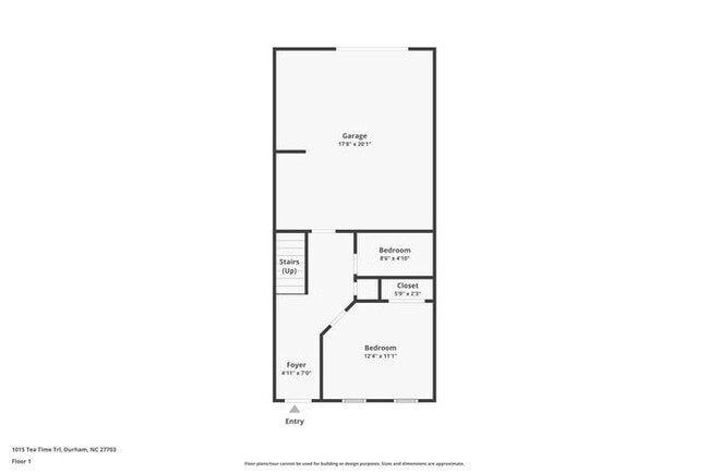 Foto del edificio - Modern 3-Story Townhome with First-Level Bedroom, Open Floor Plan & Community Pool – Prime RTP Lo...