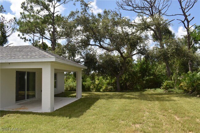 Building Photo - 212 Antis Dr