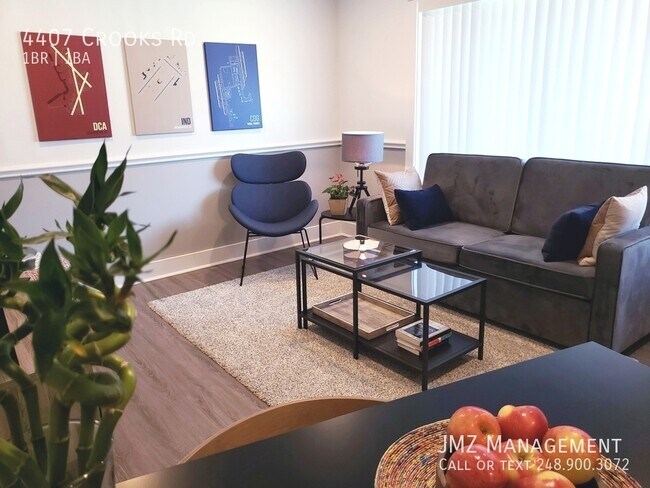 Building Photo - BEAUTIFULLY UPDATED RANCH STYLE PRIVATE EN...