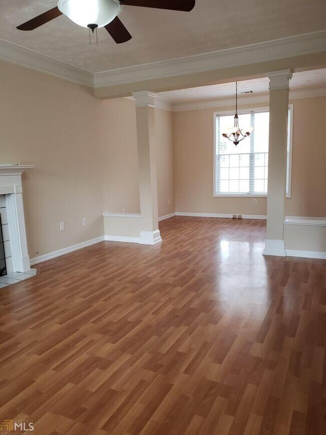Foto del edificio - 2249 Mainsail Ct