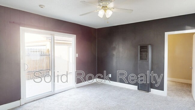 Building Photo - 1917 Ouray Ave