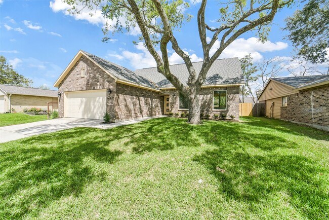 Foto del edificio - 6835 Tara Dr