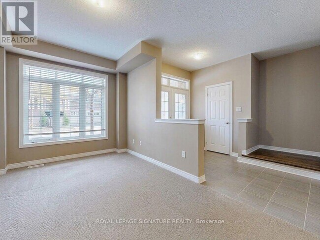 Photo du bâtiment - 3050 Eberly Woods Dr