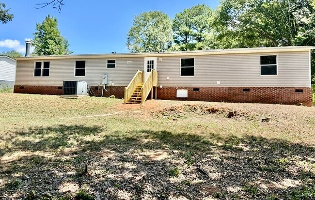 Foto del edificio - 319 Bridgeview Dr