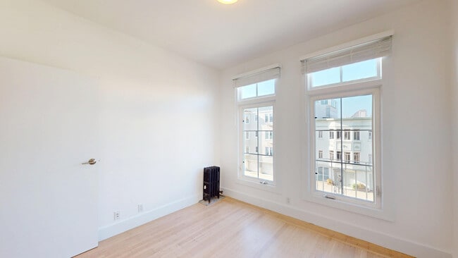 Foto del edificio - 3320 Octavia St