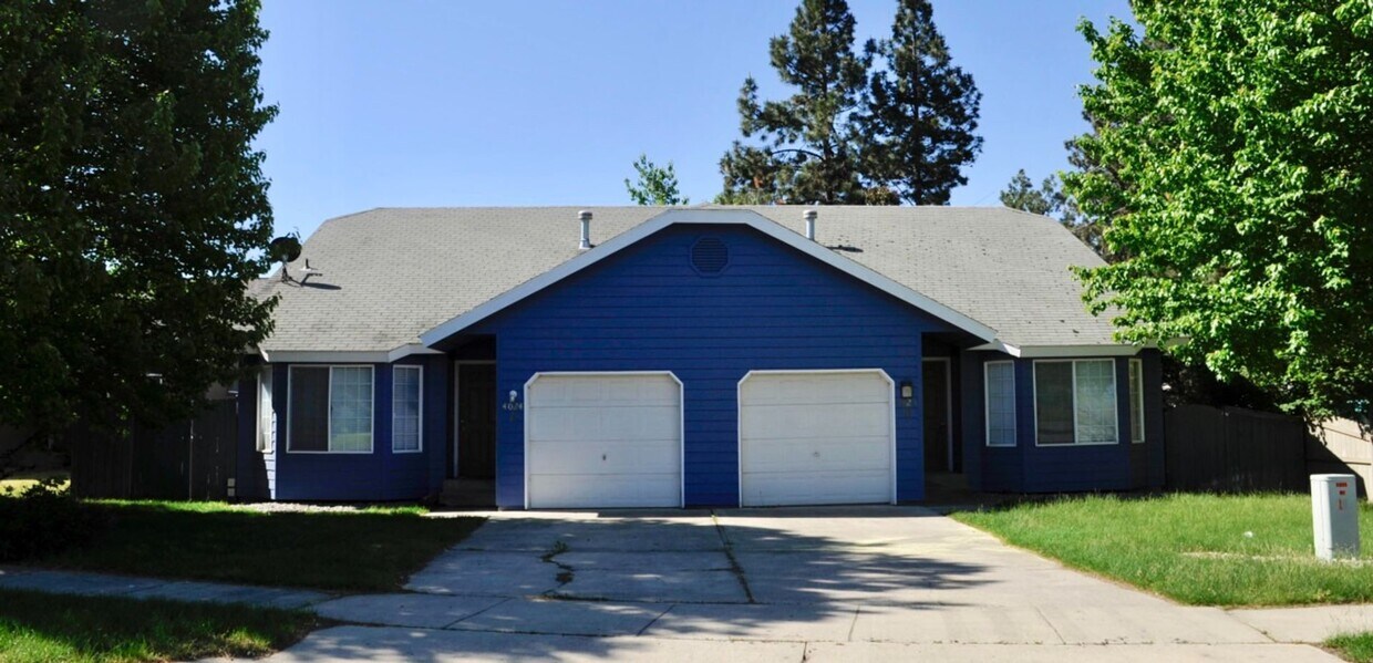 Primary Photo - 4024 E 2nd Ave