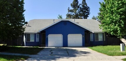 Building Photo - 4024 E 2nd Ave