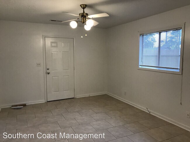 Building Photo - 2 br, 1 bath House - 5746 Dogwood Circle