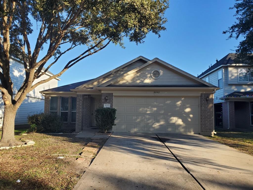 Foto principal - 18242 River Sage Dr