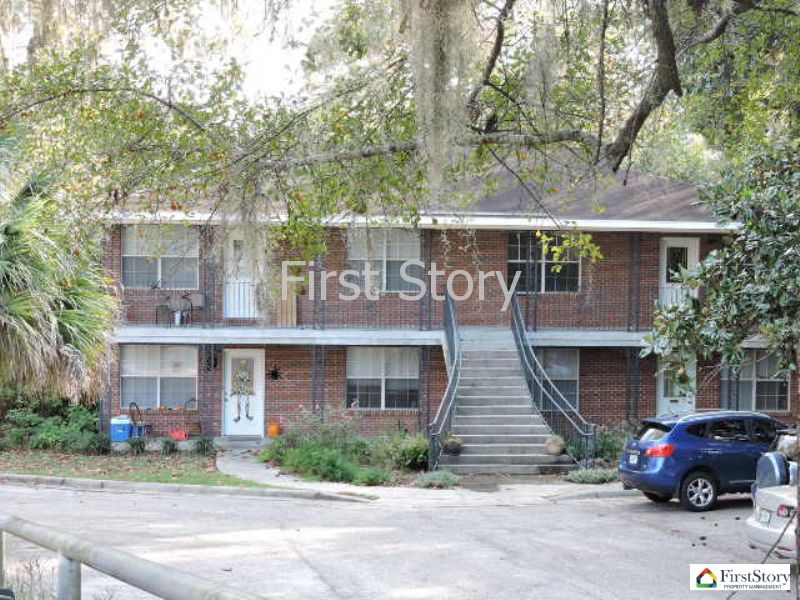 Primary Photo - 701 E Park Ave