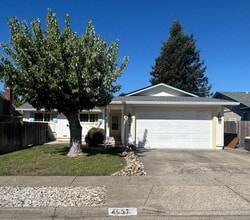 Building Photo - 4937 Snark Ave