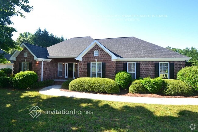 Building Photo - 4817 Camden Dr SW