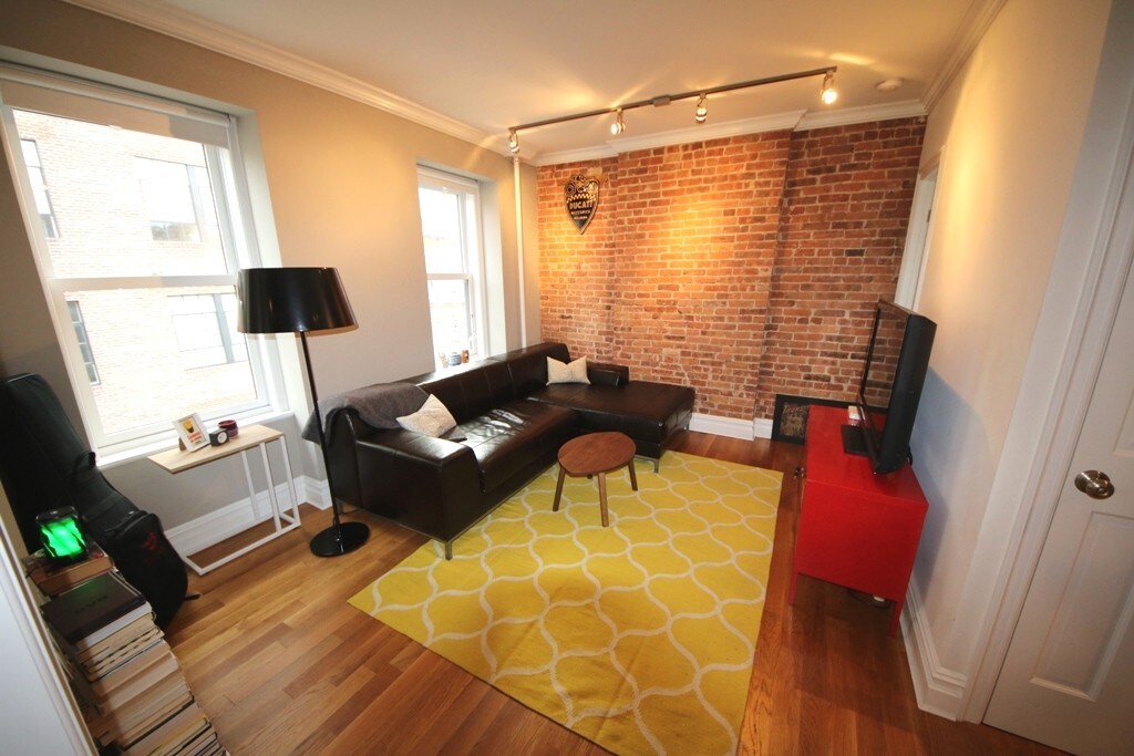 living room bricks - 29 Morton St