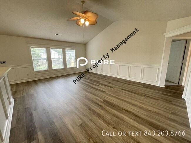 Building Photo - 111 Concord St