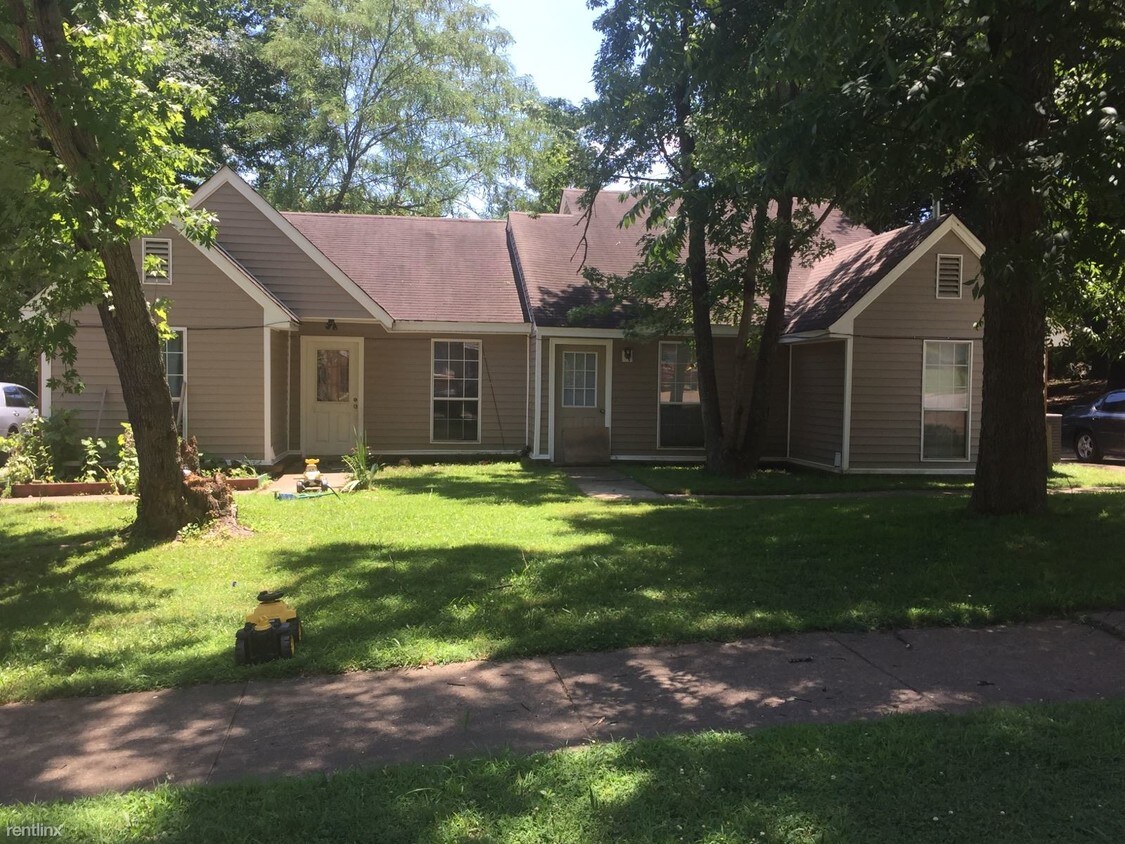 Primary Photo - 2 br, 1 bath Townhome - 6419 Ashton Rd