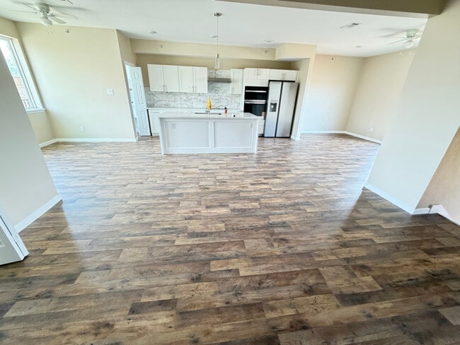 Building Photo - 3611 Portland St