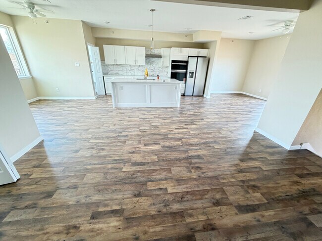 Foto del edificio - 3611 Portland St