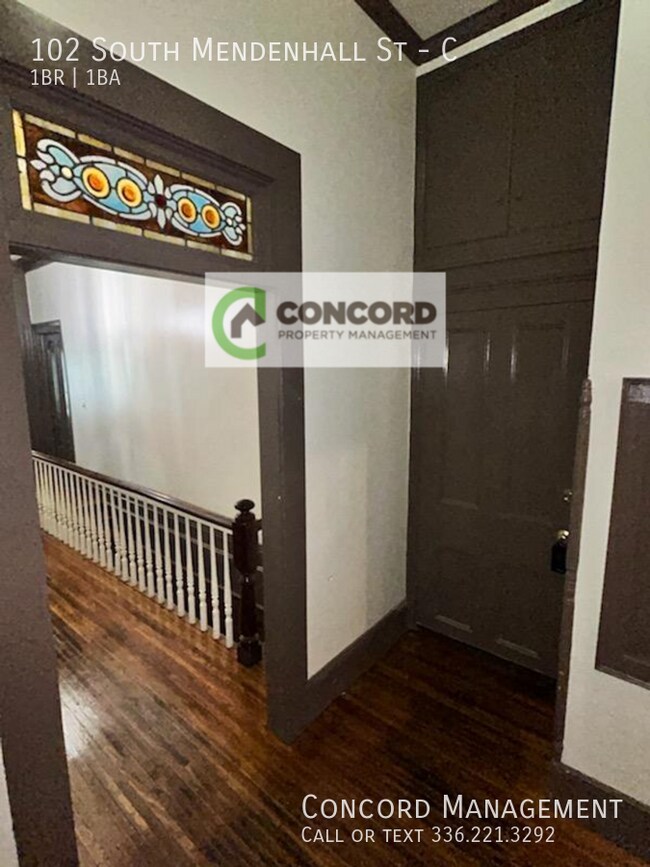 Foto del edificio - 102 S Mendenhall St