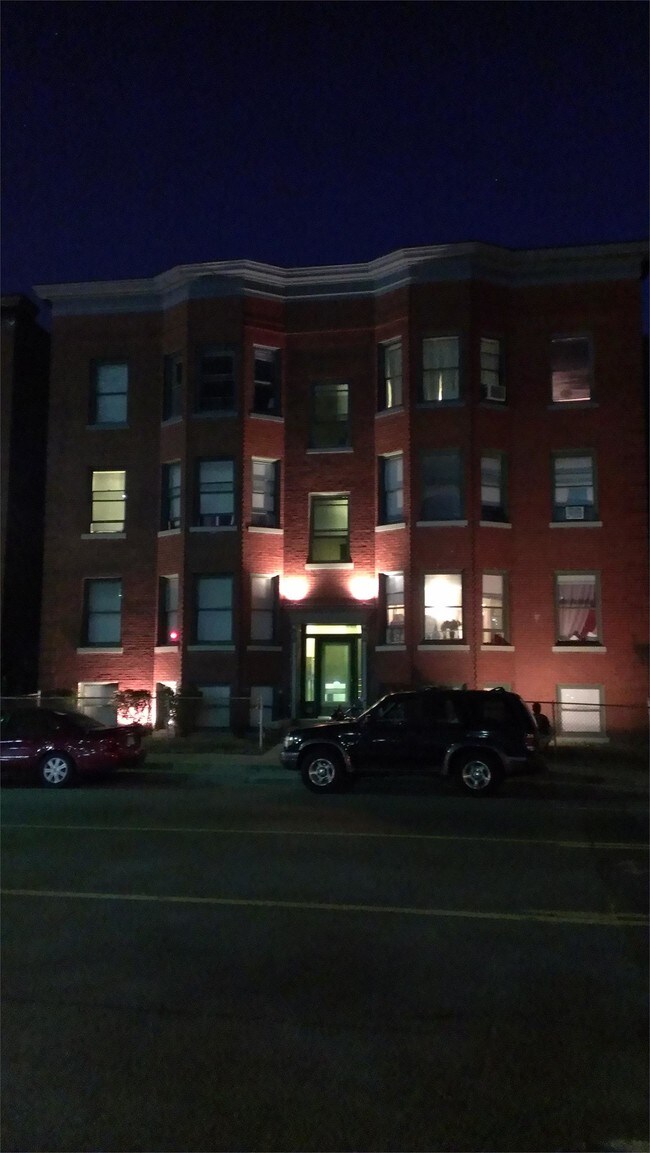 Foto del edificio - 4425 John R St