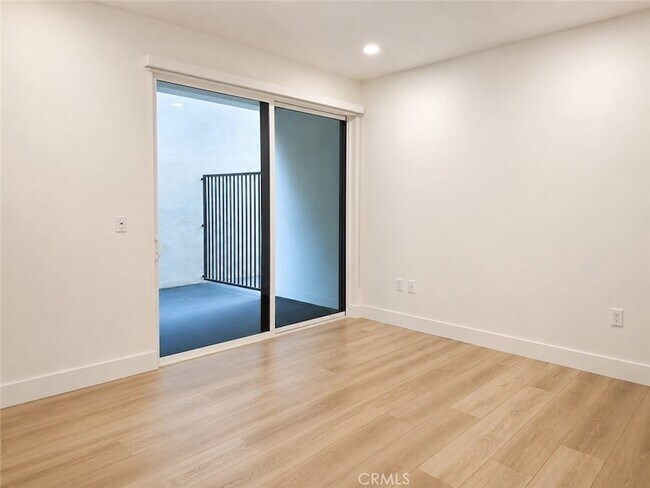 Building Photo - 12078 Guerin St