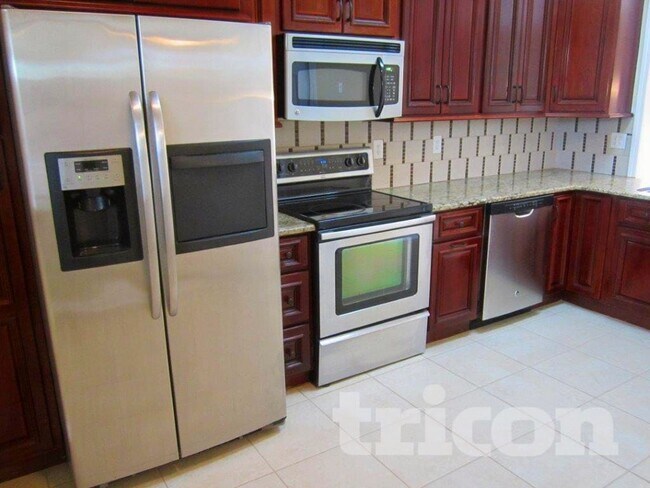 Building Photo - 12351 Silent Brook Trail N