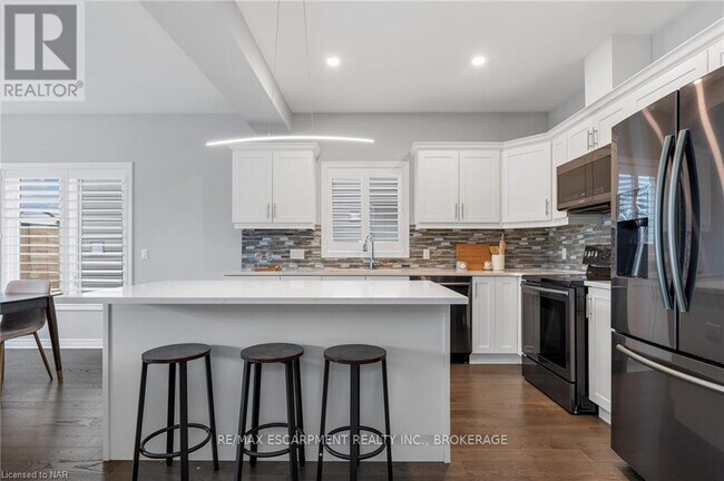 Photo du bâtiment - 24A Greenwood Ave