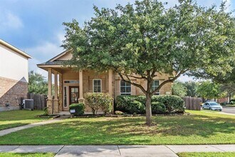 Building Photo - 12113 Verchota Dr