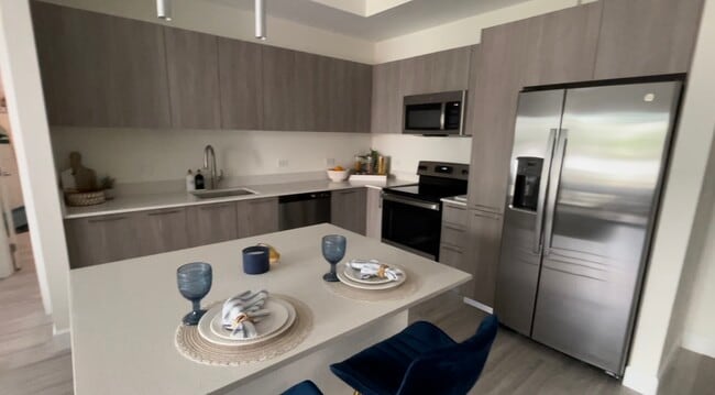 Foto del edificio - 9784 NW 130th St