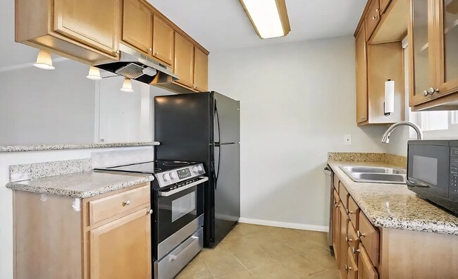 Foto del edificio - 6333 College Grove Way