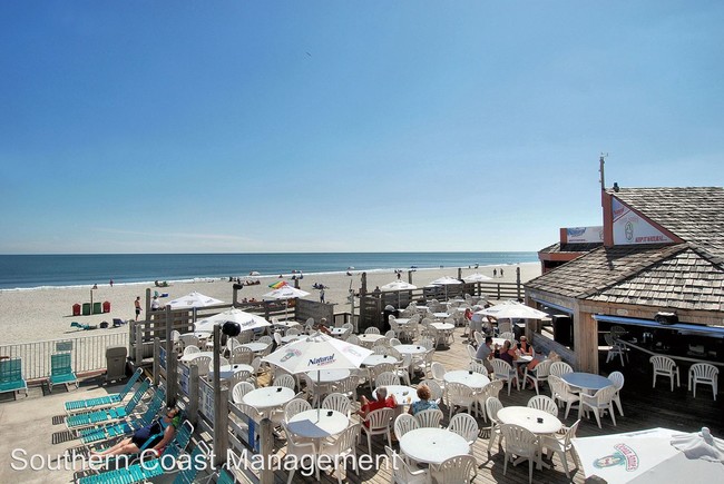 Foto del edificio - 9550 Shore Dr