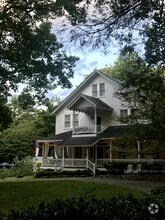 Building Photo - 2810 Greenville Hwy