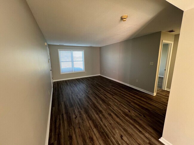 Foto del edificio - New 2 BR First Floor Condo in Wernersville, PA Available in June