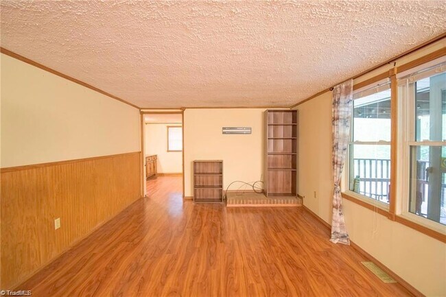 Foto del edificio - 761 Beeson Rd