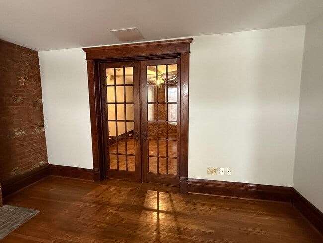 Foto del edificio - 1360 S High St