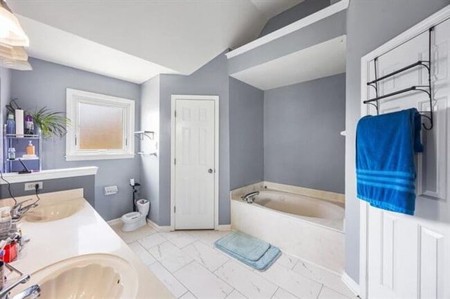 Building Photo - 6747 Wild Cove