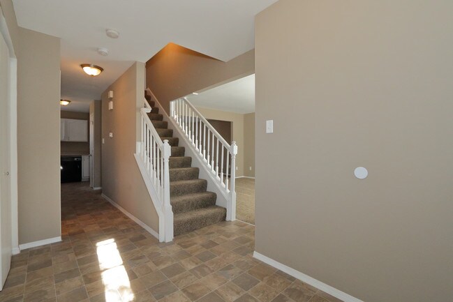Building Photo - 12065 Victorian Village Ct