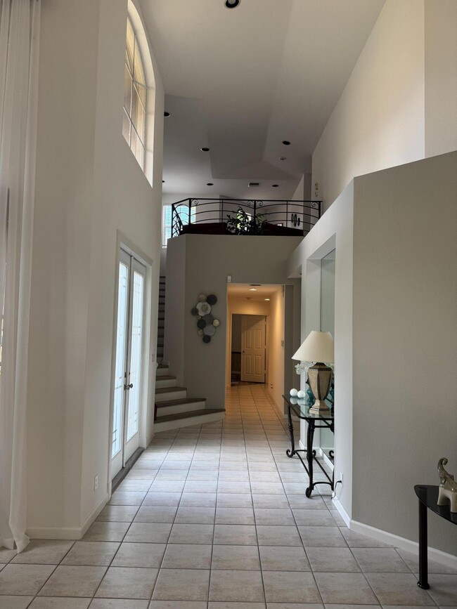 Foto del edificio - 324 Sunset Bay Ln