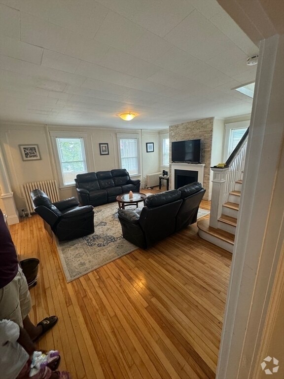 Brittan Square Houses for Rent Worcester, MA 1 Homes