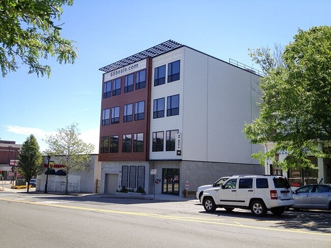 Building Photo - 68 Beale