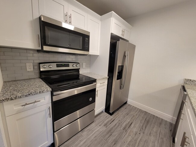 Foto del edificio - 455 US-19 ALT