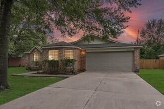 Building Photo - 22727 Bridgewater Dr