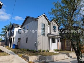 Building Photo - 6285 NE 19th Ave